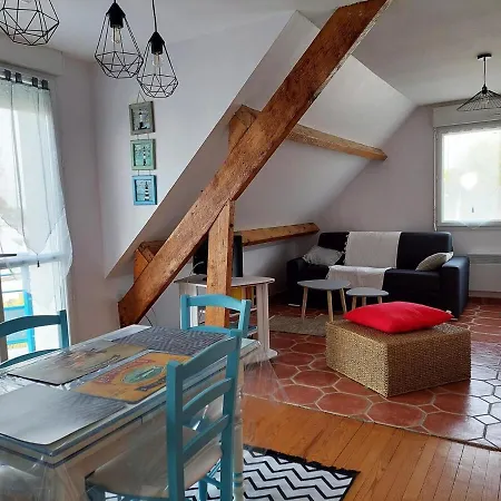 Les Pins, A Pied Apartamento *